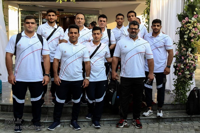 فرنگی کاران وارد توکیو شدند