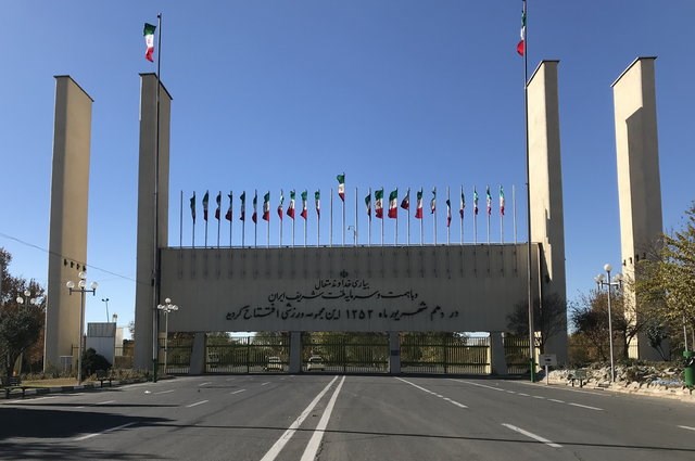 واکنش شرکت توسعه به قطعی آب و برق در آزادی