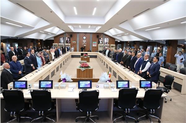 با حضور مسئولان کمیته ملی المپیک و رئیس کمیته کار با جوانان و ورزش جمهوری تاجیکستان؛مراسم جشن تولد مدال آوران المپیک برگزار شد
