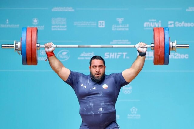 وزنه‌بردار فوق سنگین ایران به دو برنز دست یافت
