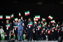 رژه کاروان ورزش ایران در المپیک بیست و پنجم ناشنوایان