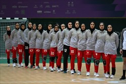 برد پرگل دختران هندبالیست ایران برابر مالدیو