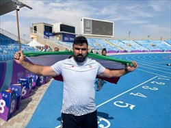 طلای پرتاب وزنه پارادومیدانی برای یاسین خسروی