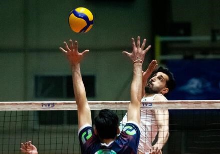 هفته ۱۲ و ۱۳ لیگ برتر والیبال به تعویق افتاد