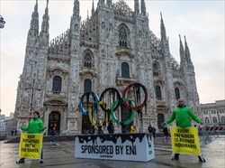 فشارها بر کمیته بین المللی المپیک برای قطع همکاری با حامی نفتی